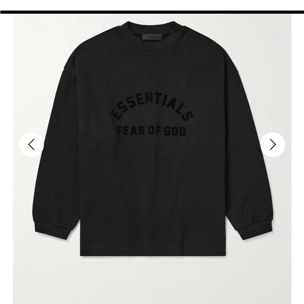 Essential all black crew neck